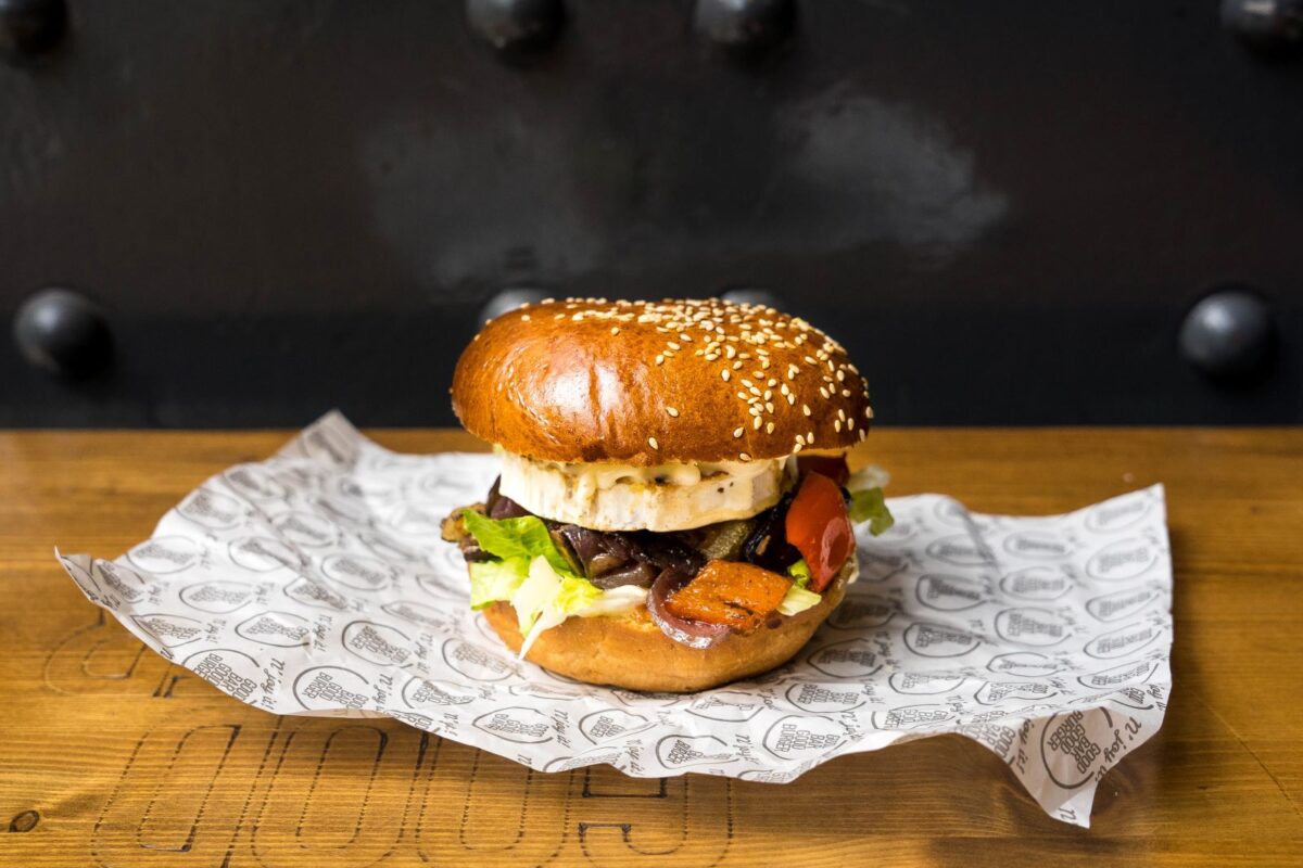 hello varázs goodbar vegán hamburger