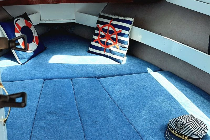 hello varázs happy day boat beltér