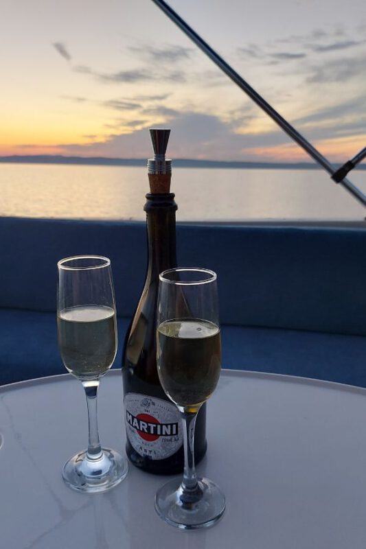 hello varázs happy day boat martini pezsgő