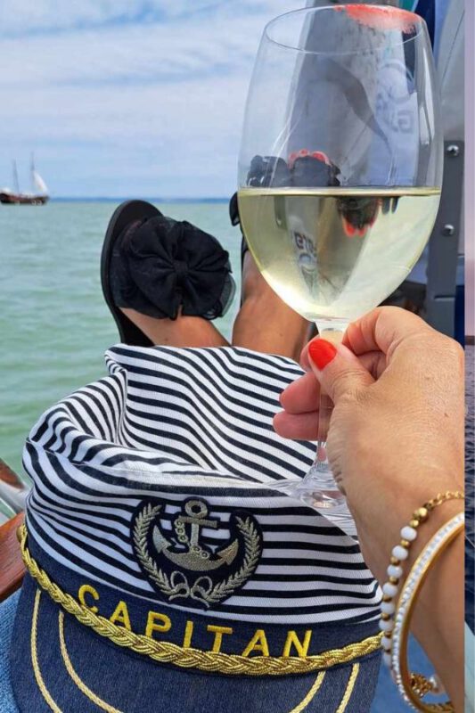 hello varázs happy day boat sapka