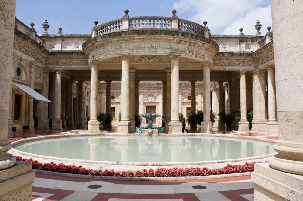 Petit Château Hello Varazs szokokut