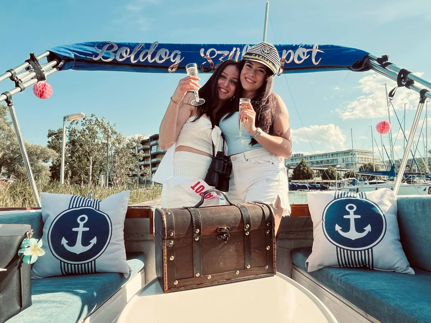 happy-boat-balaton-szulinap-hello-kedvezmeny