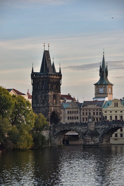 hotel-embiance-praga-cseh-hello-kedvezemeny-karoly-hid